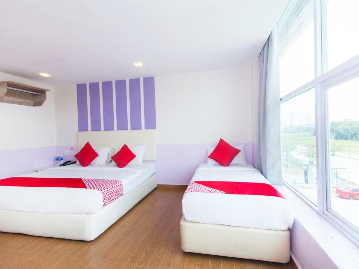 Oyo 419 City Boutique Hotel Bangi Exterior foto